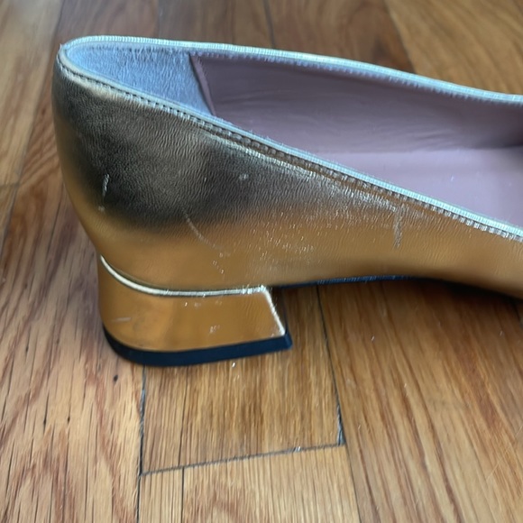 VALENTINO BY MARIO VALENTINO Perla Flare Kitten Heel Pumps. New. Size 6 - Picture 8 of 11